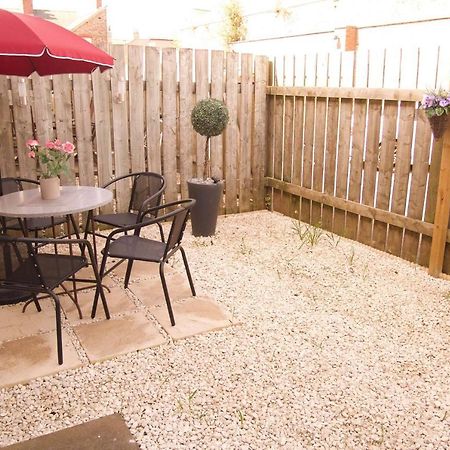 York City Centre, Recently Renovated 2 Bedroom Flat Dış mekan fotoğraf