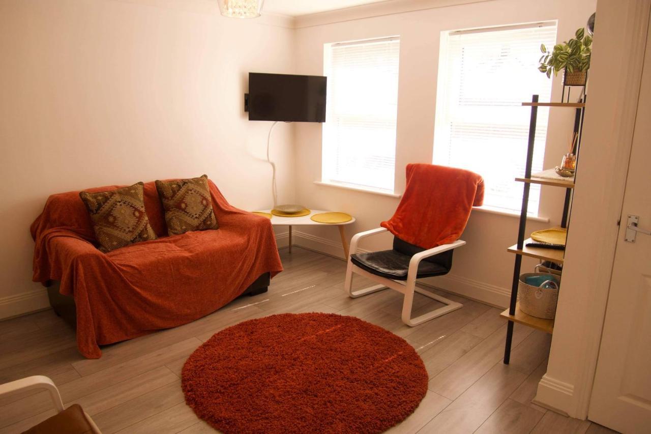 York City Centre, Recently Renovated 2 Bedroom Flat Dış mekan fotoğraf